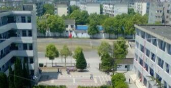 大河坎中学2020年学费、收费多少
