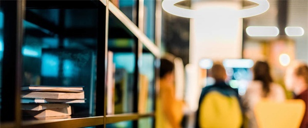 宝鸡有色金属加工厂技工学校