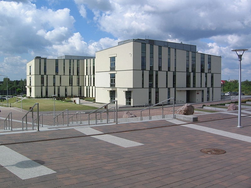 凯尔采师范大学
