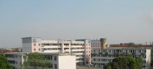 广西商业技师学院