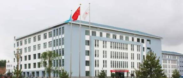 白银矿冶职业技术学院网站