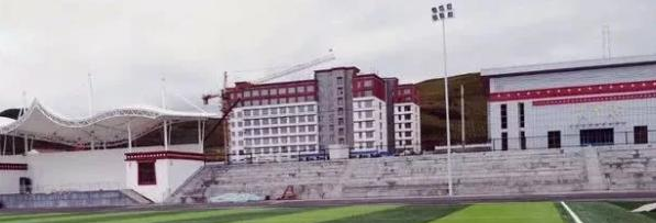 甘南州中等职业学校