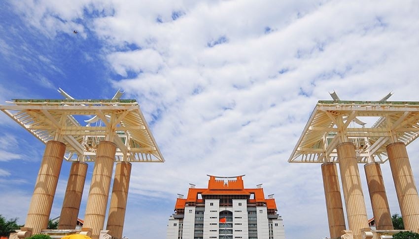 厦门大学嘉庚学院