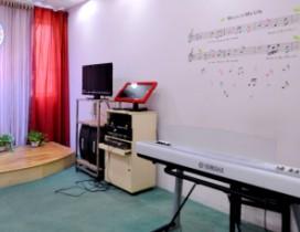 上海好莱坞音乐进修学校