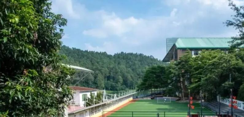 广州誉德莱国际学校高中部2023年入学考试2