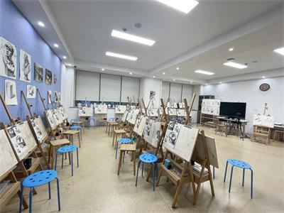 上师附二外日本国际高中课程