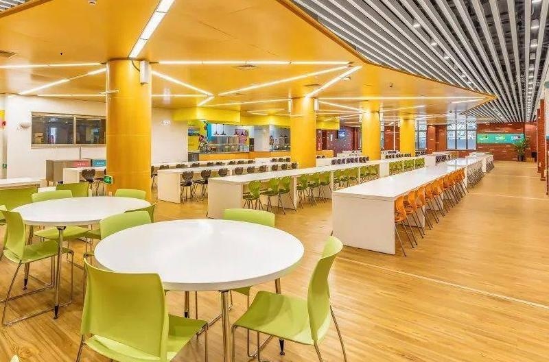 青岛西海岸新区万达赫德双语学校