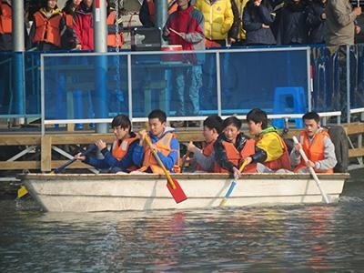 上海外国语大学西外外国语学校