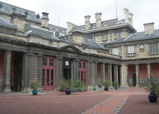 波尔多第二大学