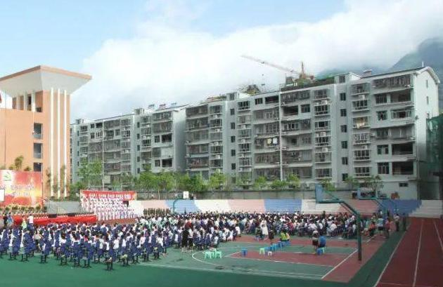 重庆巫溪县职业教育中心2022年报名条件、招生要求、招生对象