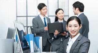 管理人员