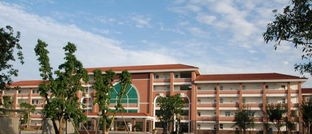 四川省崇州市崇庆中学