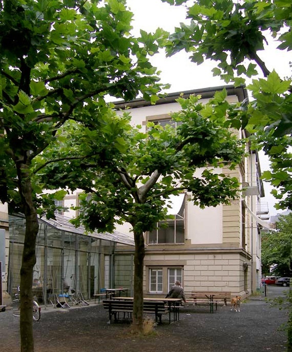 法兰克福国立造型艺术学院