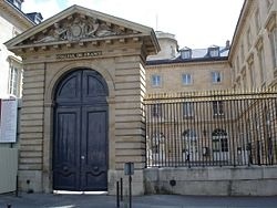 法兰西公学院