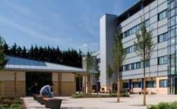 海布瑞学校