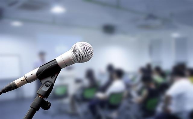 掌握当众讲话的技巧