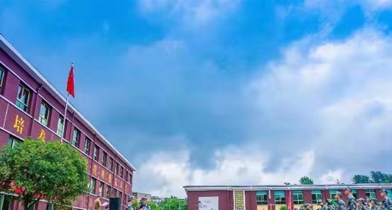 贵阳铁路工程学校