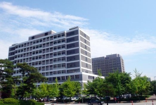 亚洲大学