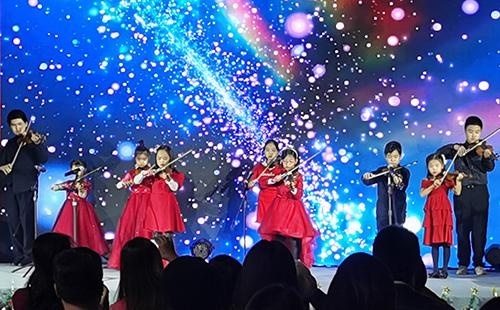 北京明诚外国语学校多语种部