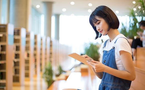 五年级诚信演讲稿400字配图