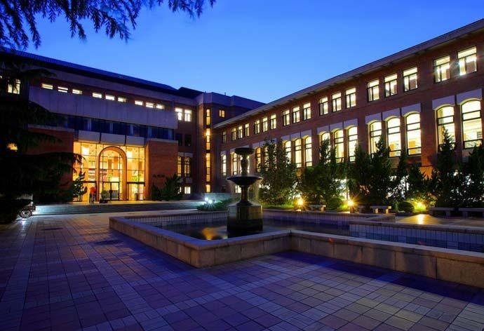 清华大学图书馆