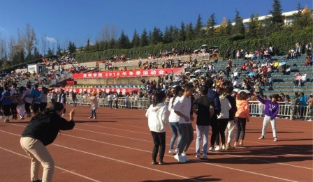 寻甸县职业高级中学怎么样好不好