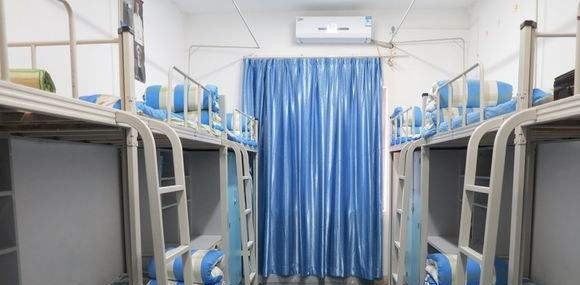 黄冈工程学校2020年宿舍条件