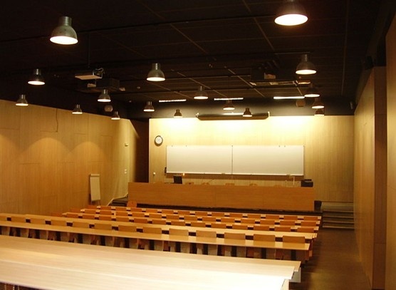 国立高级图书情报学学校