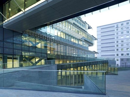 米兰理工大学