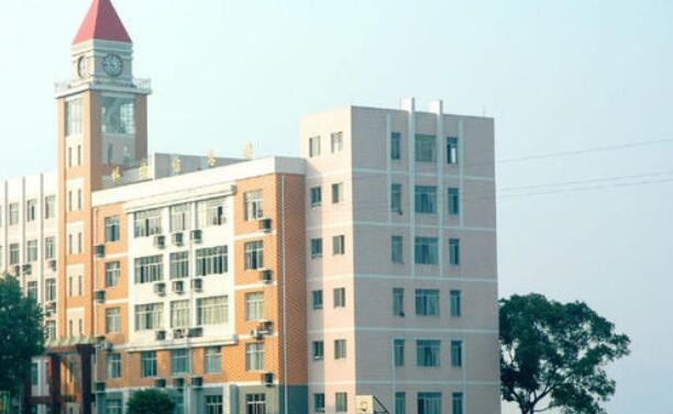 重庆航天职业技术学院怎么样、好不好