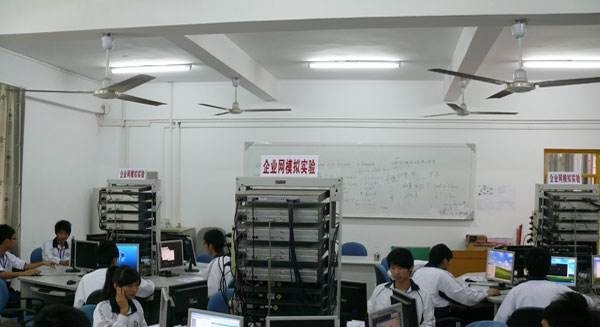 石家庄北方计算机中等专业学校网站