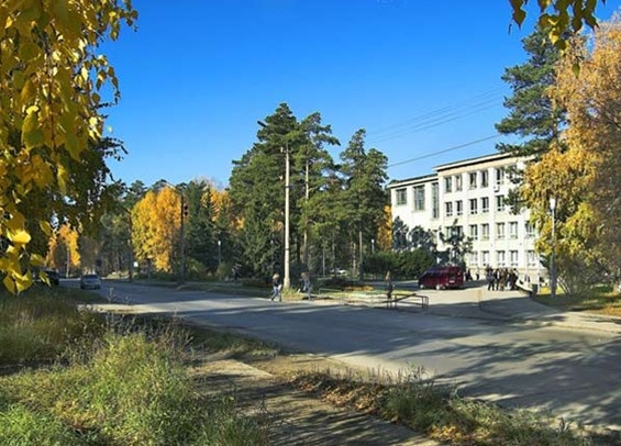 新西伯利亚国立大学