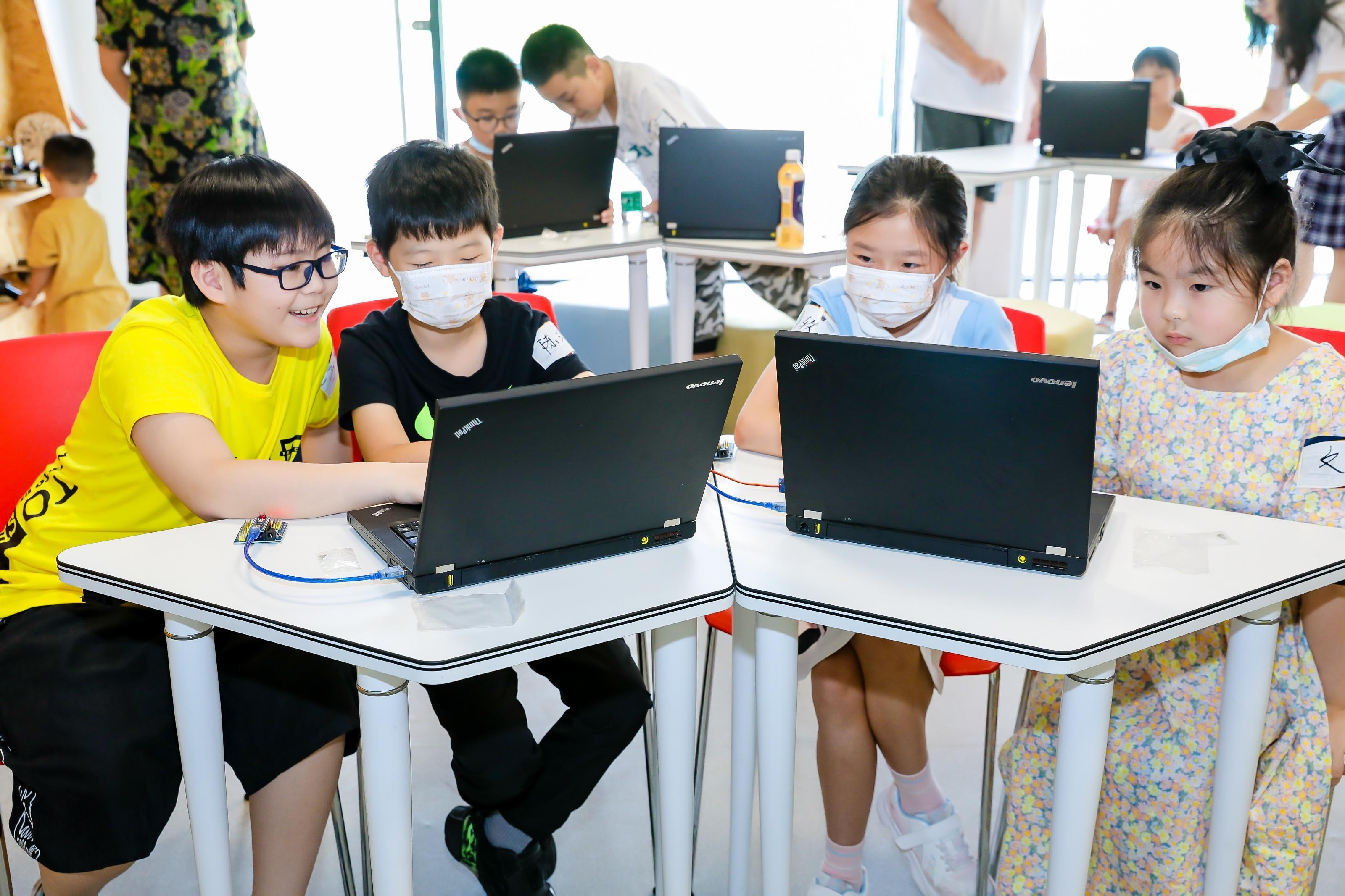 深圳新加坡茵维特学校