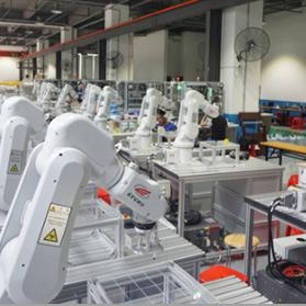 机器人操作区一角