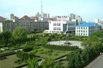 吉林大学（上海）网络教育学院