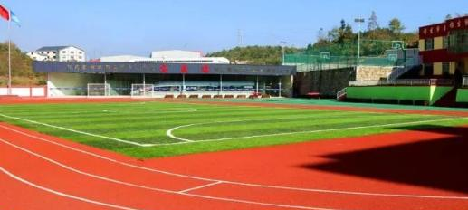 贵州科技学校2022年学费、收费多少