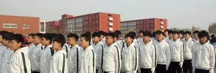 唐山滦县职教中心2022年报名条件、招生要求、招生对象