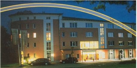 卡爾斯魯厄工程與經濟學院