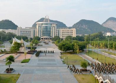 营地报名价格与开营时间