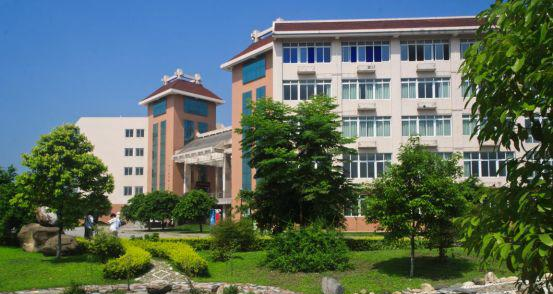 隆昌县金墨职业中学地址在哪里