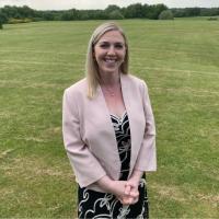 Victoria Taylor 英国阿德科特校长