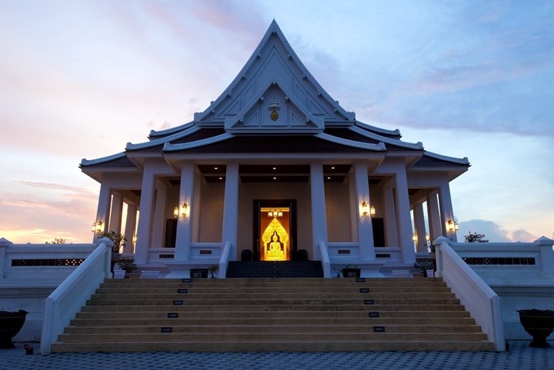 曼哈库特佛教大学