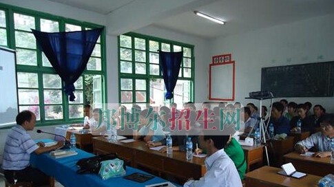 铜仁广播电视大学中专部