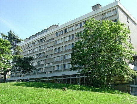 法国西部天主教大学