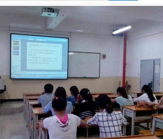 宜宾南亚电子职业技术学校