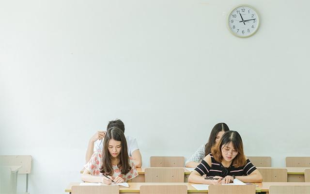 资格认证