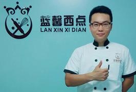 贾凯旋
