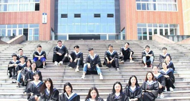 浙江医药高等专科学校怎么样、好不好