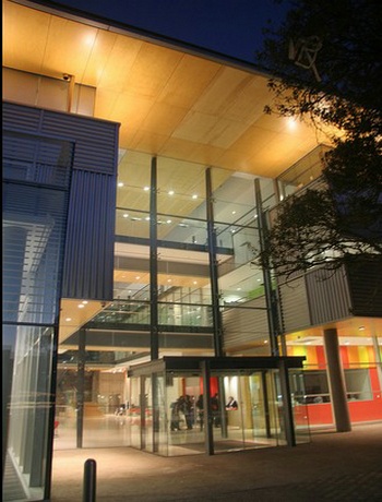 澳洲广播电视电影学校