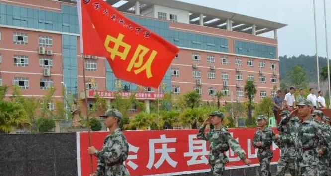 余庆中等职业学校2022年宿舍条件